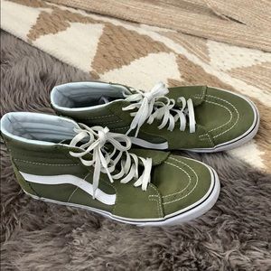 💕🎀 SALE 🎀💕 Vans Green High Top Hi-Top Shoes